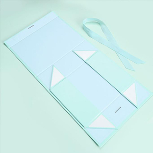 Caja de Cartón Rígida Plegable Personalizada para Embalaje, Caja de Regalo Magnética Plegable con Cinta para Ropa - Product Image 4