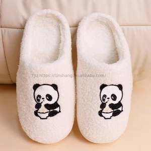 Nouvelles idées de produits : Pantoufles d'intérieur pour femmes avec semelle en TPR, dessus en peluche, pantoufles plates pour femmes à prix avantageux - Product Image 5