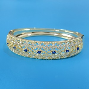 Cao cấp của phụ nữ dây đeo cổ tay duyên dáng sang trọng rộng mô hình rỗng vòng đeo tay mạ vàng Zircon chính cho Châu Âu thị trường Mỹ - Product Image 2