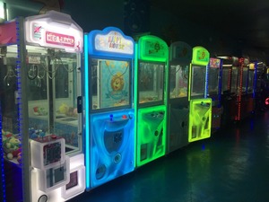 2018 Faible coût pièce d'arcade à attraper cadeau vente gaeme machine en ventes - Product Image 4