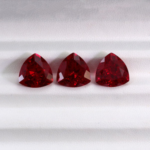 Cultured Pigeon Blood Red Fat Triangle Synthetic <strong>Ruby</strong> Natural Cut with Cotton like Inclusions Loose Matching Stones - Product Image 5