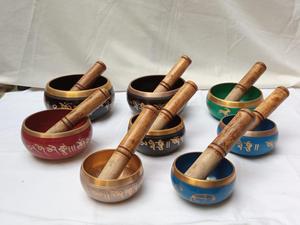 Juego de Cuencos Tibetanos Fáciles de Usar para Principiantes, Auténticos, Hechos a Mano en Cobre, Meditación Mindfulness, Sonido Holístico, Sanación de 7 Chakras - Product Image 4