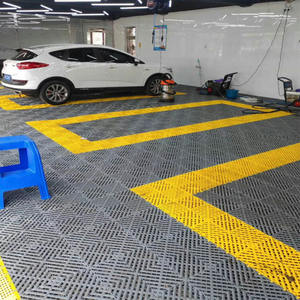 Tapis de sol d'épissure de salle de lavage de voiture en PVC haute résistance bon marché Carrelage de garage à emboîtement en plastique Pp - Product Image 3