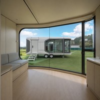 Capsule spatiale modulaire moderne, maison préfabriquée, coque en alliage d'aluminium, verre trempé panoramique incurvé, cabine mobile panoramique