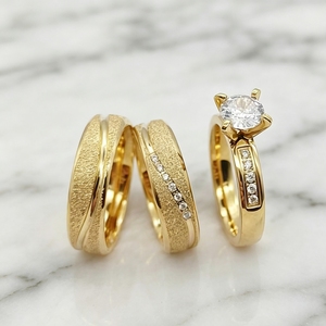 His and Her Matching Wedding <strong>Ring</strong> <strong>Set</strong> 3pcs 18K <strong>Gold</strong> Plated Frosted Couple Engagement Promise <strong>Rings</strong> With Cubic Zirconia - Product Image 5