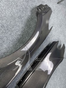 High Quality Dry Carbon Fiber Side <strong>Fenders</strong> For Volkswagen CC - Product Image 6
