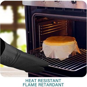 Guante de silicona resistente al calor con forro de algodón para hornear y asar a la parrilla - Product Image 4
