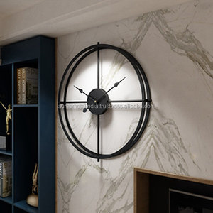 Reloj de Pared de Metal de Diseño Antiguo con Acabado en Color Negro, Agujas Personalizadas, Ideal para Decoración de Hogar Elegante y Restaurantes - Product Image 3
