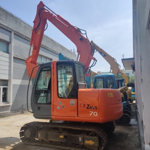 Excavadora de cadenas Hitachi ZX70 usada de 7 toneladas, motor original, pocas horas de trabajo, alta eficiencia para pequeños proyectos de construcción - Product Image 1