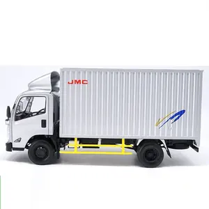 Modelo a Escala 1:18 del Camión Ligero JMC N800 Original, Modelo de Camioneta - Product Image 1
