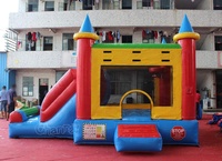 Château gonflable combiné Fun Moonwalk avec toboggan et obstacles