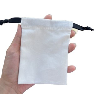 Sac à cordon multi-tonalités sur mesure, petit sachet de présentation, pochette à bijoux pour l'emballage de bijoux en détail - Product Image 4