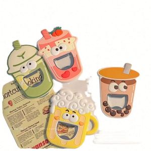 Cadeau promotionnel, joli porte-clés multifonctionnel créatif portable, ouvre-bouteille, porte-clés en PVC et métal - Product Image 1