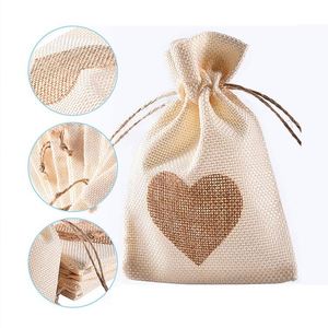 Sac cadeau en lin recyclable avec cordon de serrage, motif en forme de cœur, estampé pour la Saint-Valentin, mariage, Pâques, Noël, sac à bonbons - Product Image 2