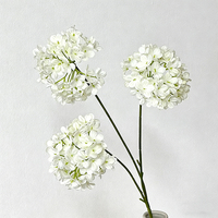 Weiße Serie Künstliche Blumen Leichte und Frische Hochzeitsblumen DIY Innen- und Außendekoration für Geburtstagsfeiern Blumenarrangement