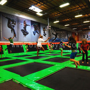 China Green Trampoline <span class=keywords><strong>Parc</strong></span> pour enfants Meilleur fabricant de <span class=keywords><strong>parc</strong></span> de trampoline commercial Ventes directes d'usine - Product Image 2