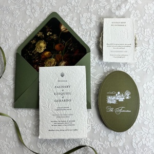 Invitations de mariage de luxe en papier fait main vert forêt, ensemble d'invitations en papier coton à bords festonnés pour fête de fiançailles et RSVP - Product Image 2