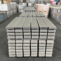 Revêtement de sol SPC de qualité commerciale avec revêtement UV mat, anti-rayures, ignifuge, planches de vinyle de luxe pour immeubles de bureaux, centres commerciaux