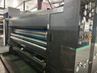Máquina Automática de Impresión a 4 Colores, Troquelado Rotatorio y Corte de Cartón Corrugado