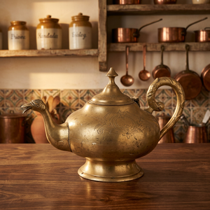 Théière en laiton orientale avec couvercle et poignée, pot à eau décoratif, bouilloire en métal - Product Image 6