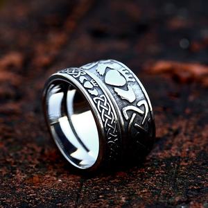 Bague Claddagh Yunnique étanche en acier inoxydable 316L pour homme, ton argent antique, nœud celtique audacieux, style motard punk, pour le quotidien - Product Image 4