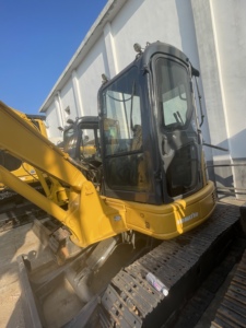 Excavadora KOMATSU PC55 de 5.5 Toneladas, 95% Nueva, Original, con EPA y CE, Usada en Agricultura, Excavadora Pequeña de 5.5 Toneladas - Product Image 3