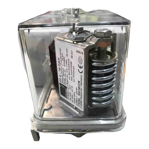 Medidor de Electricidad Trifásico Lovato Dmg8000 con Medición de Voltaje, Corriente y Potencia para Uso en Plantas de Energía - Product Image 5