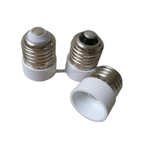 Convertisseur d'ampoule E27 vers E14 à prix d'usine, adaptateur de douille E27 vers E14, E27 mâle vers E14 femelle pour remplacement d'ampoules