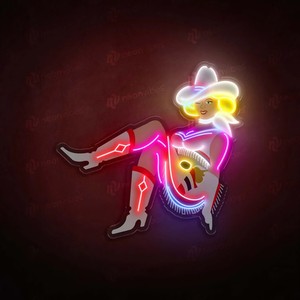 Letrero LED de Neón 'En Dolly Confiamos' con Diseño de Sombrero Vaquero Rosa, Arte de Pared Estilo Retro Country, Alimentado por USB, Decoración para Dormitorio, Cuarto de Hombre, Fiestas y Bares - Product Image 4