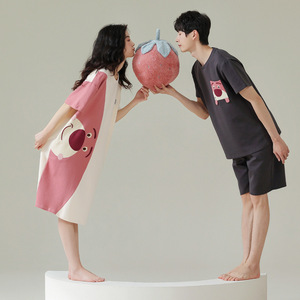 Pijamas de Pareja de Verano de Algodón de Manga Corta con Estampado de Fresa y Oso Carmly, 25 Estilos Nuevos, Camisón, Ropa de Dormir para Mujer, Traje para Hombre - Product Image 1