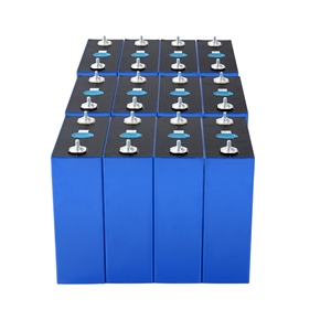 Celdas Prismáticas de Iones de Litio LFP4 de Grado A LF304 3.2V 304Ah 4000 Ciclos para Almacenamiento de Energía Solar - Product Image 5