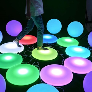 Piste de danse interactive à LED matricielle, sensible à la pression, jouet interactif pour salle de jeux, IP65, contrôle DMX512, 16 couleurs, jardin, boîte de nuit - Product Image 1