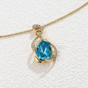 Lebendige Aquamarin-Diamant-Halskette aus 18 Karat Gold