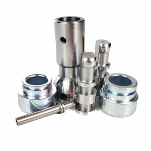 Pièces en acier inoxydable usinées sur commande par tour CNC de Shuofeng Machinery, composants de tournage de précision pour l'industrie automobile. - Product Image 3