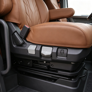Coprisedili su Misura per Freightliner Cascadia 2005-2024, Set Completo <span class=keywords><strong>2</strong></span> <span class=keywords><strong>Posti</strong></span>, in Pelle Resistente, Impermeabili, per Conducente e Passeggero - Product Image 2