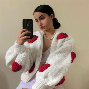 ファッション 3D イチゴ柄 レディース カーディガン セーター ホワイト 春 ルーズスタイル 女性用 ニットコート カジュアル レディースセーター - Product Image 2