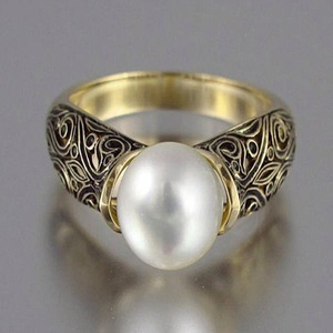 Anillo de Perlas Chapado en Oro, Estilo Vintage, con Perla Sintética Engastada en Bisel, Joyería Unisex para Uso Diario - Product Image 4
