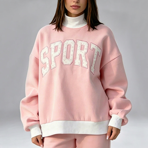 Sweat-shirt surdimensionné personnalisé pour femme, col montant, doux, 100% coton molletonné, avec broderie et applique florale - Product Image 1