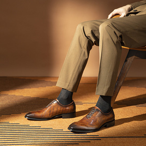 Zapatos de Cuero para Hombre Estilo Europeo 2026, Color Pulido a Mano, Formales de Negocios, Tipo Oxford, Envío Directo Disponible - Product Image 2