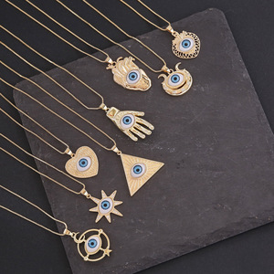 Haute qualité 18K or coeur bleu oeil pendentif collier Bling Zircon oeil d'horus pendentif colliers pour femmes et filles - Product Image 2