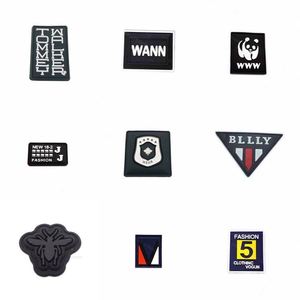 Parches de Goma PVC con Logotipo Personalizado, Estándar Estadounidense, para Prendas de Vestir - Product Image 1