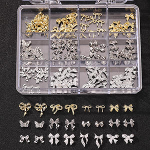 Vente flash - Modèle ZY01 - Accessoires pour nail art <span class=keywords><strong>en</strong></span> alliage métallique 3D à 12 compartiments - Ensemble <span class=keywords><strong>de</strong></span> charmes pour ongles <span class=keywords><strong>en</strong></span> forme <span class=keywords><strong>de</strong></span> papillon - <span class=keywords><strong>D</strong></span>écorations <span class=keywords><strong>en</strong></span> strass - Product Image 4