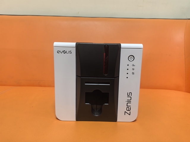 Cheap Yunli Single Side PVC ID Card Printer USB/Ethernet Interface High-Speed 700 Cards/Hour Easy-to-Use in Stock 300dpi