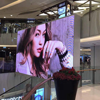 Écran LED d'intérieur P3, Mur vidéo LED publicitaire haute résolution pour aéroport, gare, hall