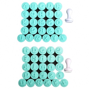 Moldes para Galletas con el Alfabeto Inglés, 26 Piezas, Juego de Sellos de Letras Mayúsculas <span class=keywords><strong>y</strong></span> Minúsculas, Sellos de Relieve 3D, Cortadores de Pastel de Fondant, Herramientas para Hornear Arcilla - Product Image 6