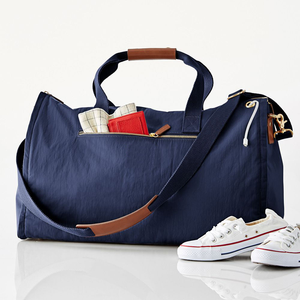 Sac de voyage pliable robuste pour homme, sac de week-end convertible 2-en-1 de haute qualité, sac de transport pour costume - Product Image 1