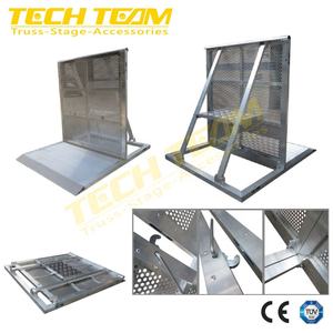 Barrière de sécurité galvanisée de concert de barrière de contrôle de foule de barricade en aluminium portative de <span class=keywords><strong>Mojo</strong></span> pour l'étape avant pour des affichages de botte - Product Image 4
