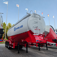 Semi-remorque citerne à ciment fiable en acier au carbone à 3 essieux de 30 000 L avec décharge par compresseur d'air pour le transport de poudre sur longue distance