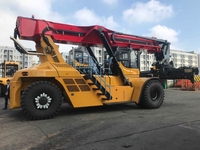 La Chine Top marque SRSC3532H1-L Reach Stacker pour conteneurs de 35 tonnes chariot élévateur diesel avec des prix bon marché