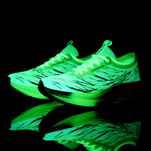 Chaussures de sport décontractées tendance pour couple, légères, respirantes, simples et polyvalentes - Product Image 3